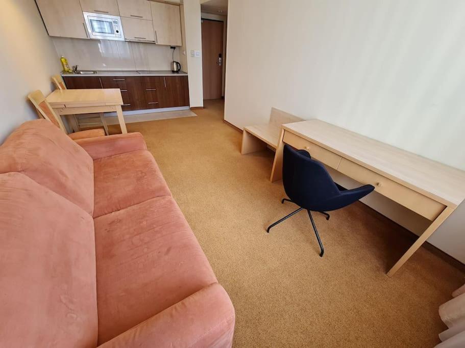 شقة وارسو  في 10Q - Z6 Apartament 704 المظهر الخارجي الصورة